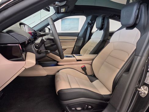 New 2026 Porsche Taycan 4S image 5