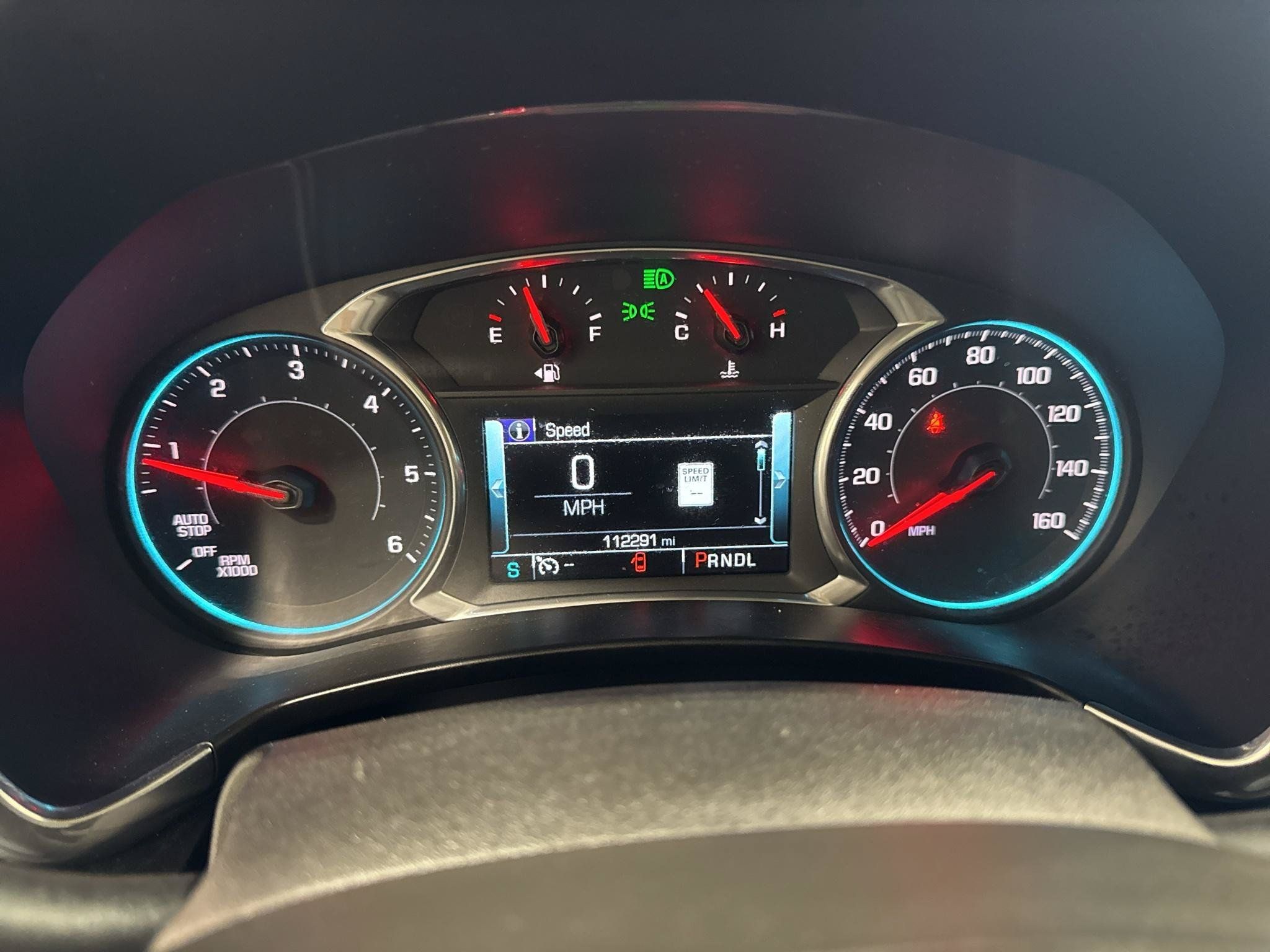 Used 2018 Chevrolet Equinox Premier AWD/4WD image 23