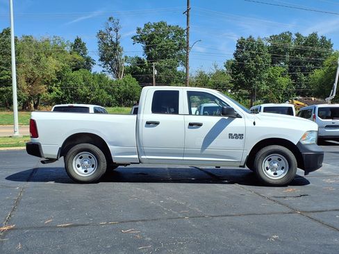 Used 2017 RAM 1500 Tradesman w/ Popular Equipment Group RWD image 2
