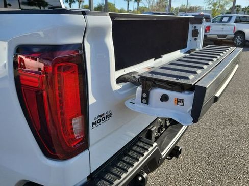 Certified 2024 GMC Sierra 1500 AT4X w/ AT4X AEV Edition image 11