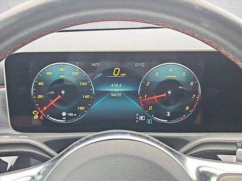 Used 2020 Mercedes-Benz CLA 250 image 7