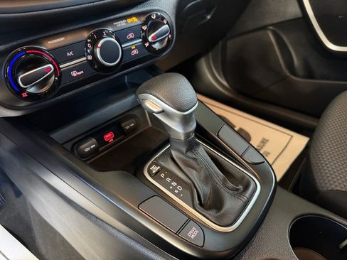 Certified 2021 Kia Soul LX FWD image 21