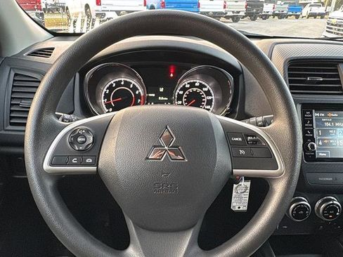Used 2024 Mitsubishi Outlander Sport LE image 15