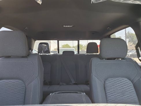 New 2026 RAM 1500 Express AWD/4WD image 26