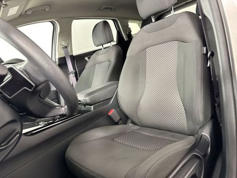 Used 2024 Kia Sportage LX AWD/4WD image 19