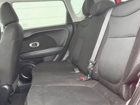 Used 2019 Kia Soul w/ Option Group 020 FWD image 10