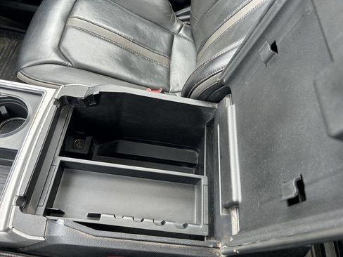 Used 2021 Ford F350 Platinum image 38