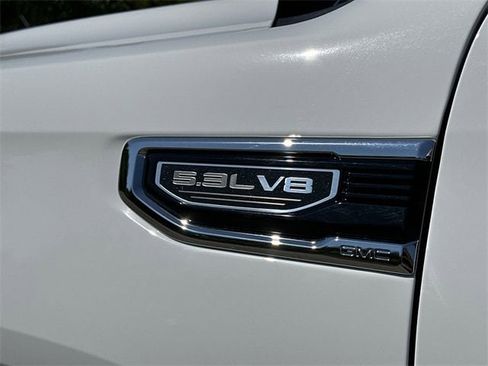 New 2026 GMC Sierra 1500 SLT w/ SLT Premium Plus Package image 32