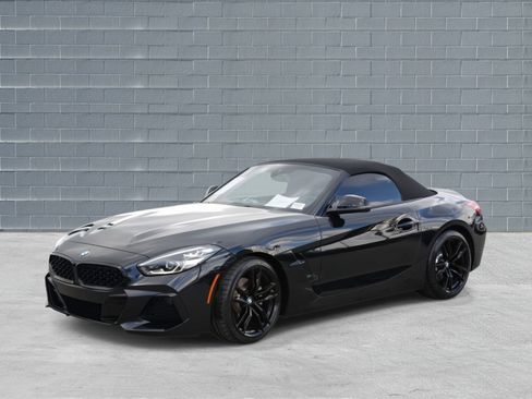 Certified 2022 BMW Z4 sDrive30i w/ Premium Package 2 image 3