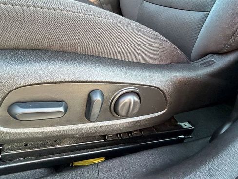 Used 2024 Chevrolet Malibu LT FWD image 15