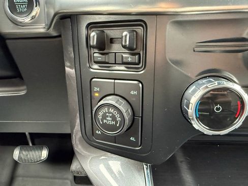 Certified 2023 Ford F150 Lariat image 26