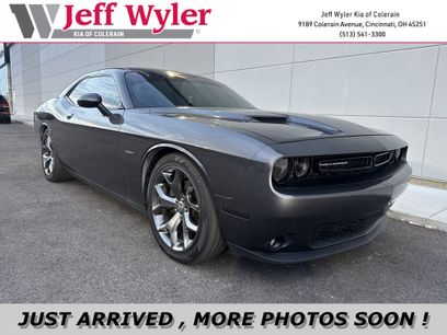 Used 2016 Dodge Challenger R/T w/ Sound Group