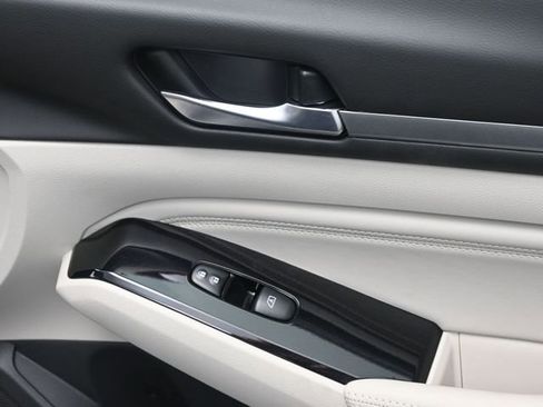 Used 2021 Nissan Altima 2.5 SL image 34