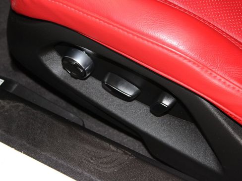 Used 2023 Chevrolet Corvette Stingray Preferred Conv w/ Z51 Performance Package RWD image 21
