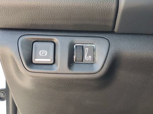 Used 2023 GMC Acadia SLE w/ Driver Convenience Package AWD/4WD image 17