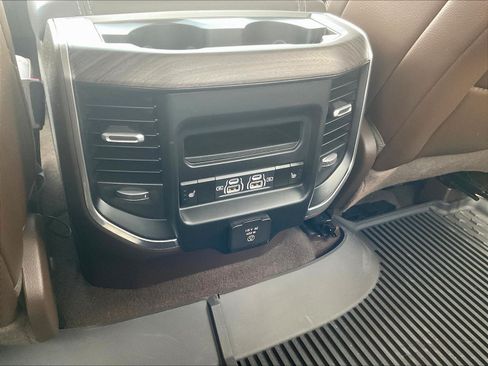 Used 2025 RAM 1500 Laramie w/ Laramie Southwest Edition AWD/4WD image 12