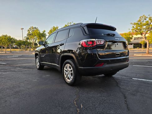 Used 2018 Jeep Compass Sport FWD image 7