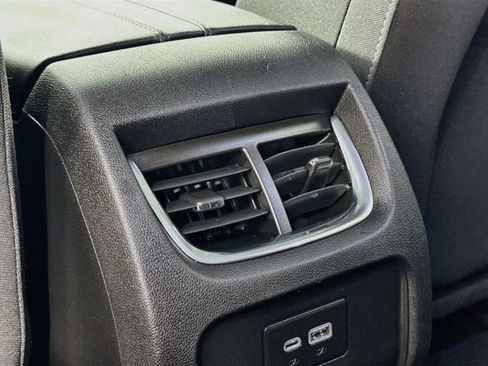 Used 2019 Chevrolet Blazer LT AWD/4WD image 33