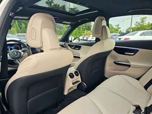 Used 2024 Mercedes-Benz C 300 4MATIC Sedan image 26