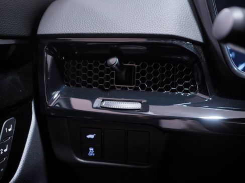 Used 2024 Honda CR-V EX-L image 19