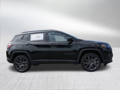 New 2025 Jeep Compass Limited w/ Sun & Sound Group image 2