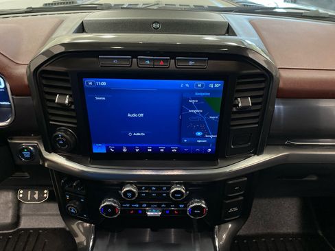 Used 2023 Ford F150 Lariat w/ Equipment Group 502A High image 30