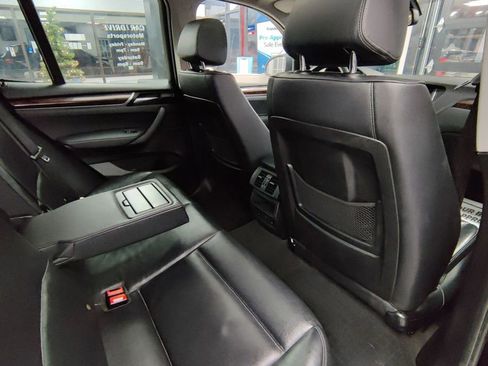 Used 2017 BMW X3 xDrive28i image 13