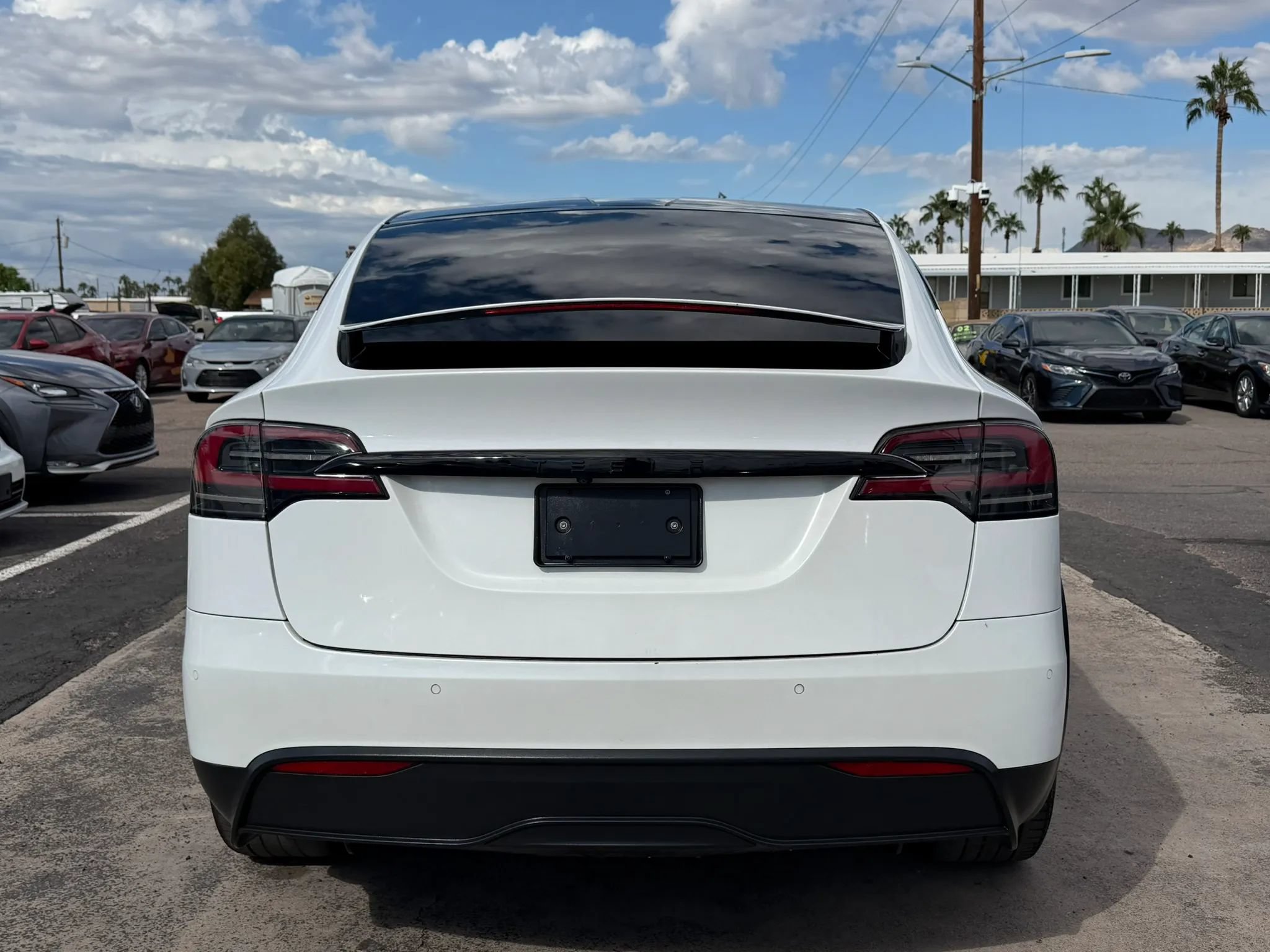 Used 2022 Tesla Model X AWD/4WD image 8