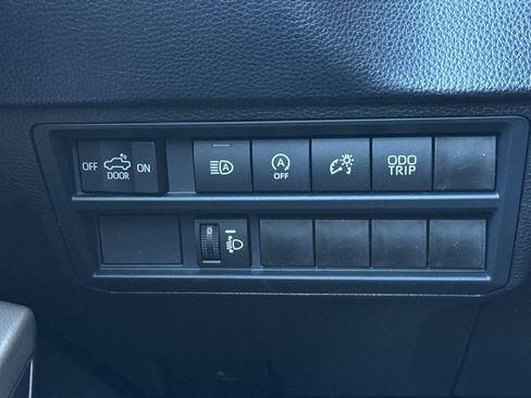 New 2026 Toyota Tundra SR5 AWD/4WD image 28