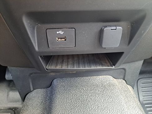 Used 2020 Ford F250 XL w/ Power Equipment Group RWD image 17