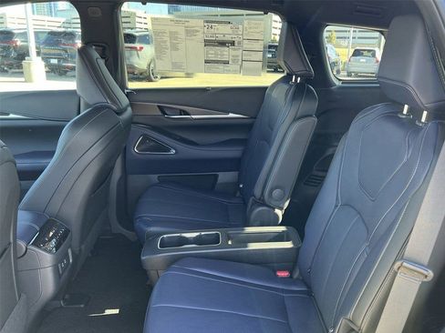 New 2026 INFINITI QX60 Sport AWD/4WD image 25