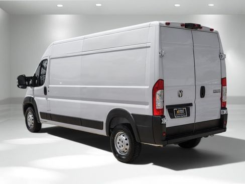 Used 2023 RAM ProMaster 2500 FWD image 8