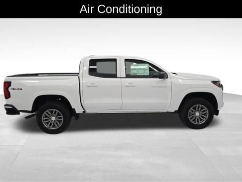 New 2026 Chevrolet Colorado LT image 7