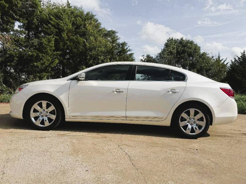 Used 2013 Buick LaCrosse Premium w/ Driver Confidence Package FWD image 11