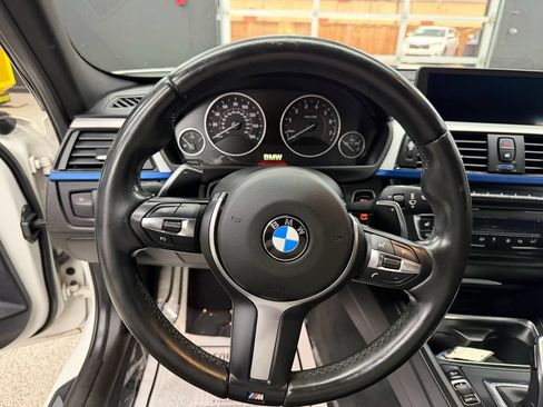 Used 2015 BMW 335i xDrive Sedan AWD/4WD image 25