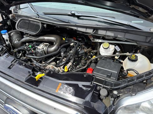 Used 2020 Ford Transit 250 Low Roof w/ Exterior Upgrade Package image 31