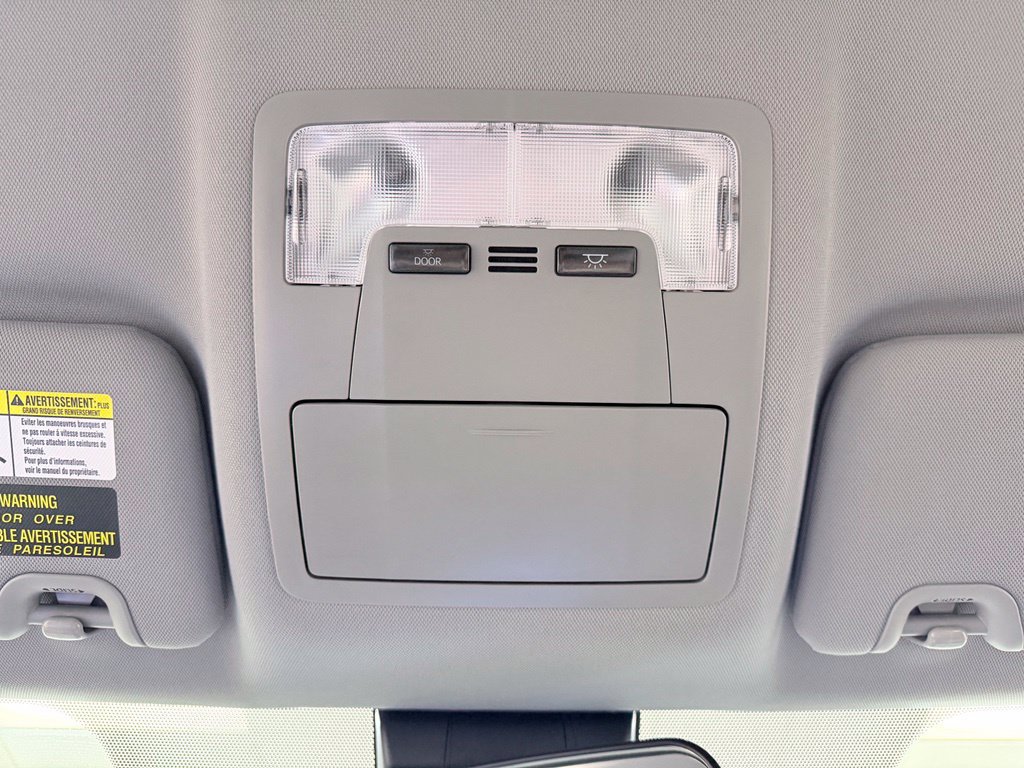 Used 2018 Toyota Highlander Plus AWD/4WD image 60