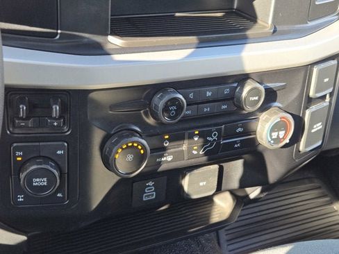 Used 2024 Ford F250 XLT w/ FX4 Off-Road Package image 30