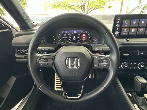 Used 2023 Honda Accord Sport image 15