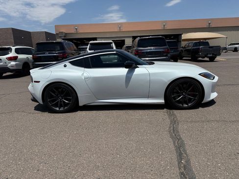Certified 2023 Nissan Z w/ Floor Mat Package (L93) RWD image 4