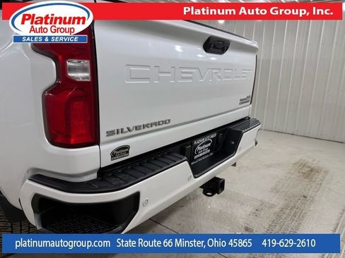 Used 2021 Chevrolet Silverado 2500 High Country w/ Z71 Off-Road Package image 43