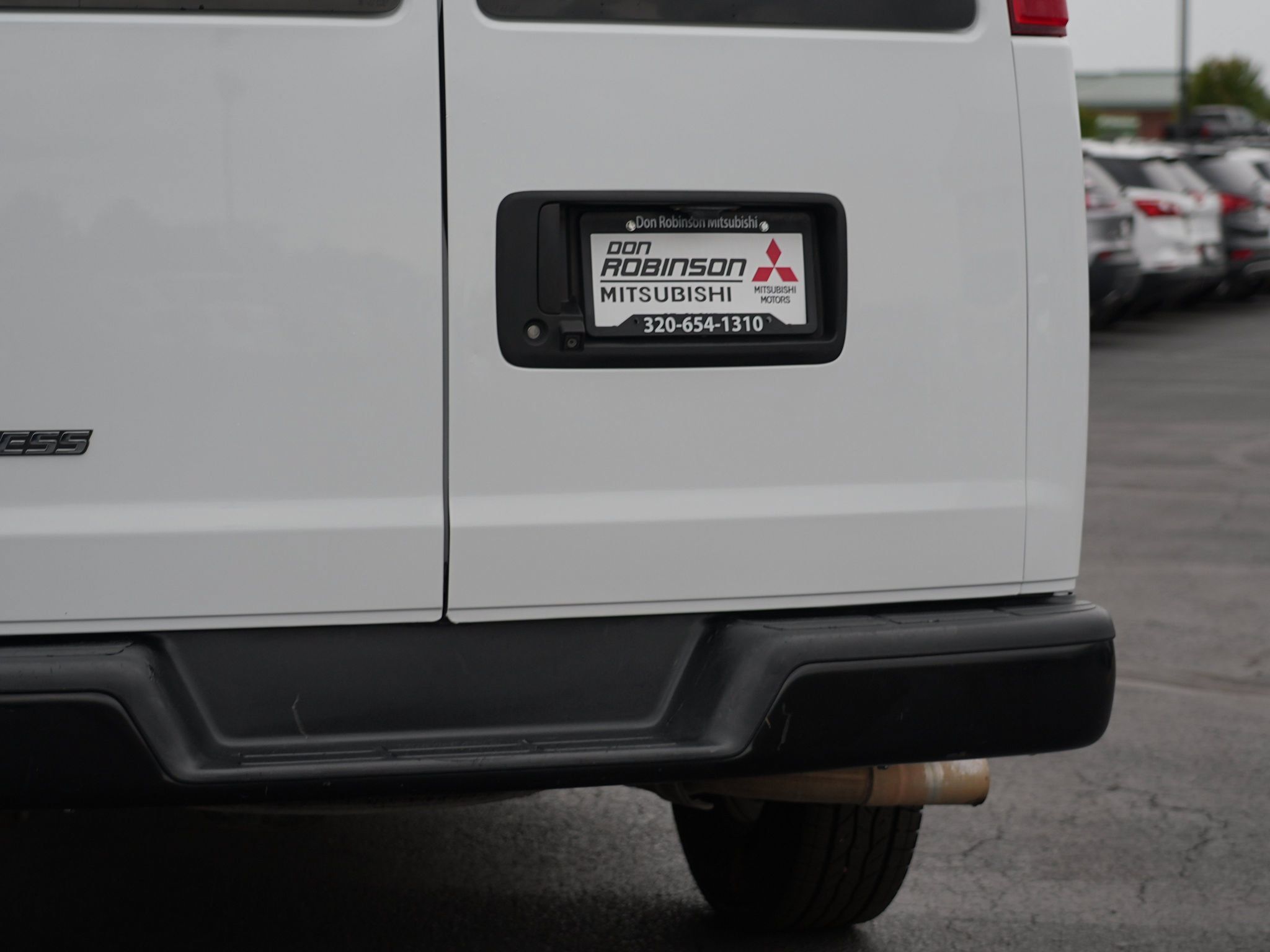 Used 2017 Chevrolet Express 2500 LS RWD image 12