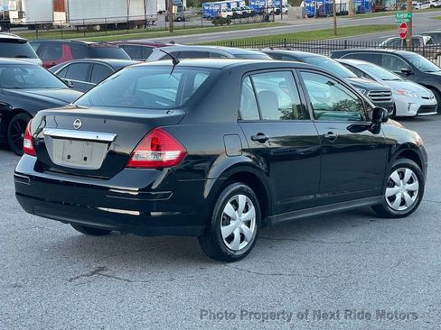 Used 2011 Nissan Versa 1.8 S image 8
