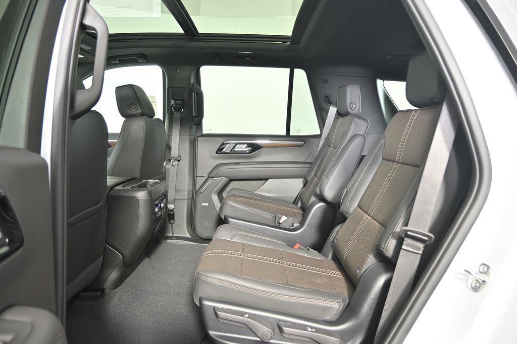 New 2026 Chevrolet Tahoe High Country w/ Sun And Tow Package AWD/4WD image 18