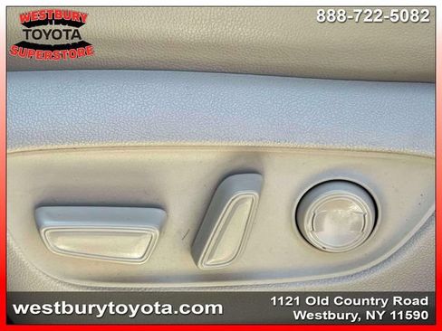 Used 2023 Toyota Highlander Limited AWD/4WD image 21