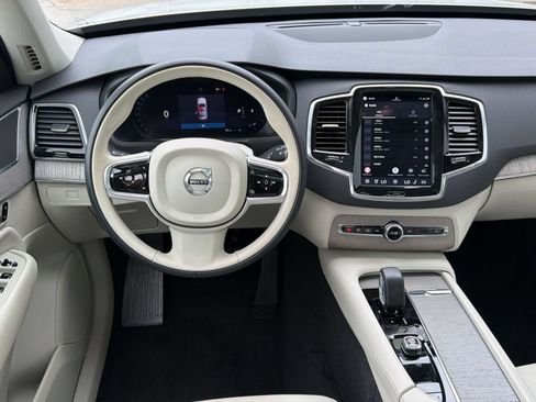 Certified 2024 Volvo XC90 B5 Plus w/ Protection Package Premier AWD/4WD image 28