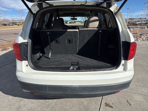 Used 2017 Honda Pilot EX-L image 8