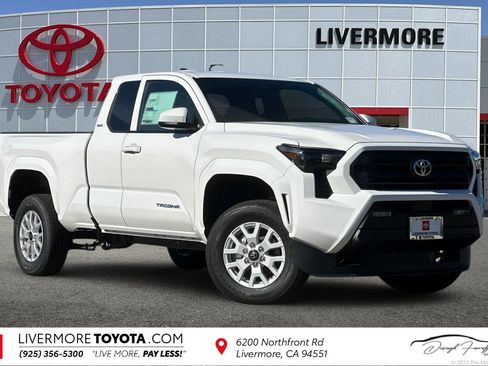 New 2026 Toyota Tacoma SR5 RWD image 1