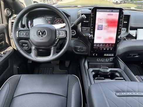 New 2026 RAM 3500 Limited AWD/4WD image 22