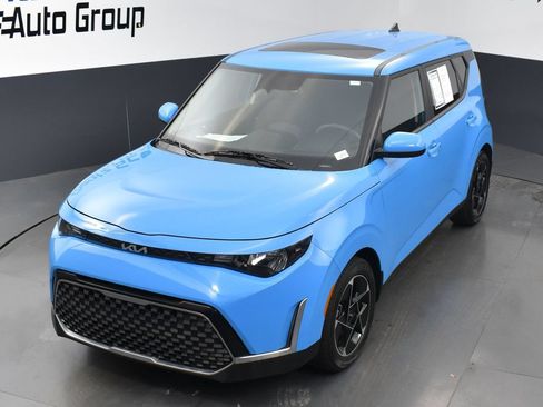Used 2023 Kia Soul EX FWD image 9